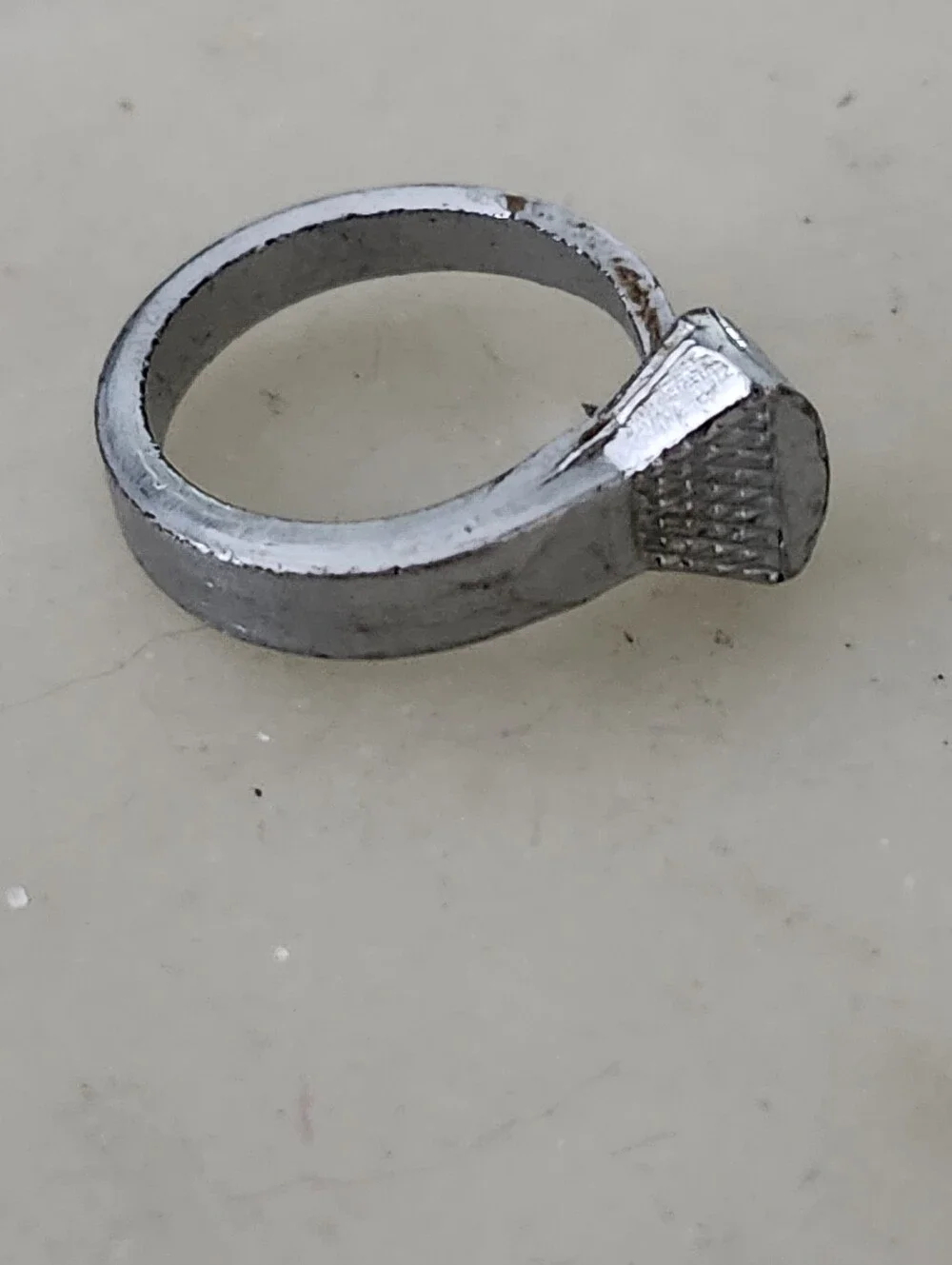Silver Tone Horseshoe Nail Ring- Size 5.5